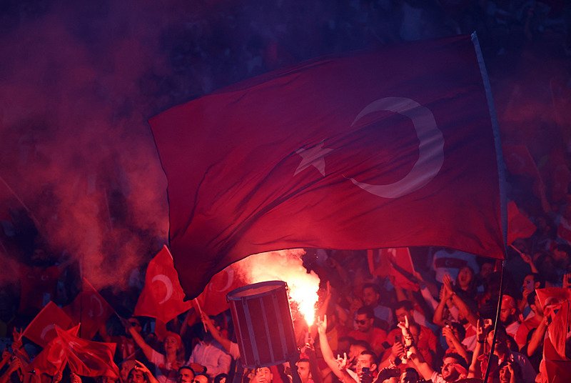 TTAgrup's tweet photo. Ne mutlu Türk'üm diyene!

Tarihi bir gün! 🇹🇷 https://t.co/yqGEtPriFO