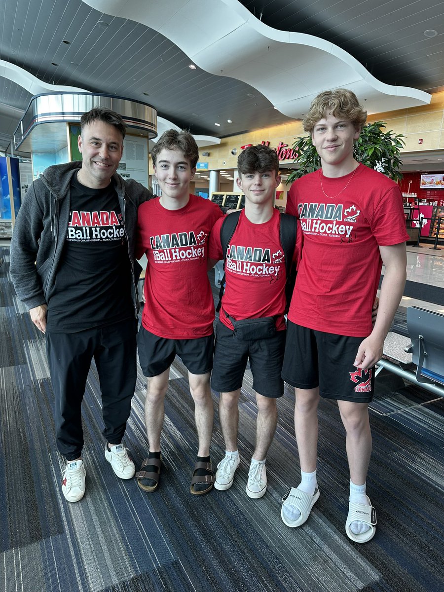 Canada 🇨🇦 vs Slovakia 🇸🇰 in the World Ball Hockey Championships -U16.  Good luck to Zachary and his team mates.  Other NLer’s on the team are Brandon Philpott, Jordan Flynn and assistant coach Mitch Bragg👍