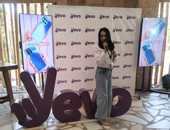 estoesnoticioso's tweet photo. #Yevo, #fintech 100% guatemalteca, se lanza al mercado como una solución financiera digital única, ofreciendo créditos para la compra de #celulares Android y Apple, tabletas y computadoras, sin necesidad de tarjeta de crédito. #Guatemala
https://t.co/BiPGbMCI8G https://t.co/rUcKkARAUa