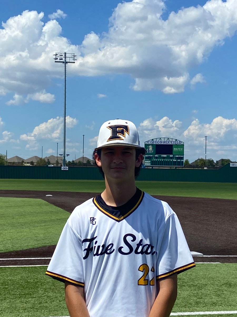 FiveToolTexas's tweet photo. F: @fivestardfw 2026 Clemens 9, Diamond Prospects Jones 0
PoG: @Kellercaulk 2-2, 2B, 2 RBI, 2R, BB
Pitcher: @nat_hallmark 3 IP, 0R, 2H, K
Notable: Trent Newport 2-2, R https://t.co/9938ghB9QV