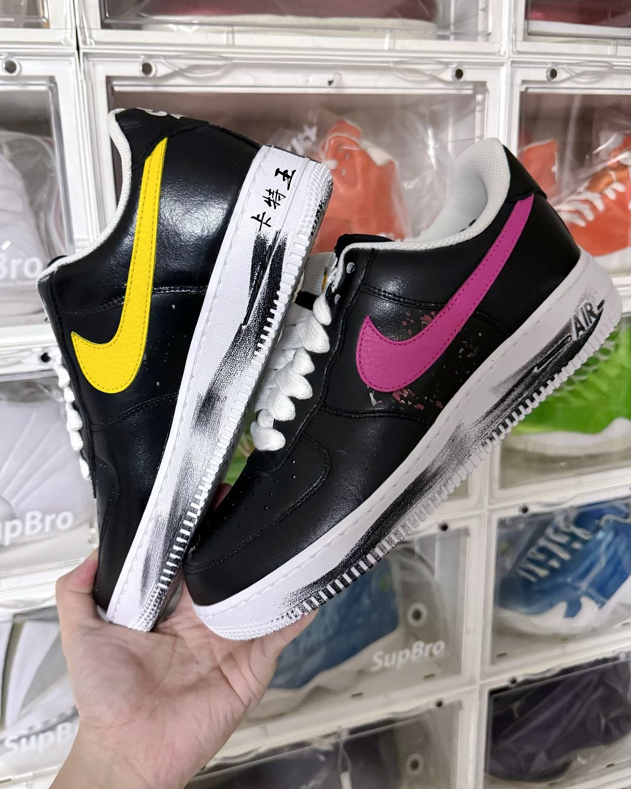Modern Notoriety X PEACEMINUSONE x Nike Air Force 1 Para Noise 3.0 dropping Fall 2024 https t TvNhvg0BMy X