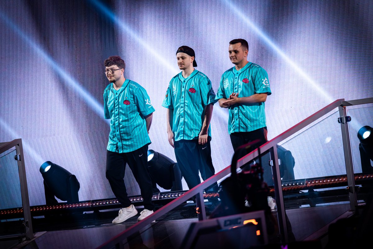 We end in 3rd place at <a href="/EWC_EN/">Esports World Cup</a> and take home $100,000 with <a href="/GorgoKnight/">knight</a> &amp; <a href="/zSmitOfficial/">Twis Smit</a> 🥉

Thank you to <a href="/TwisMinds/">Twisted Minds 🧠</a> for picking us up and believing in us. Thank you to my community &amp; family watching at home &amp; supporting from afar.

Riyahd has been one of the most amazing