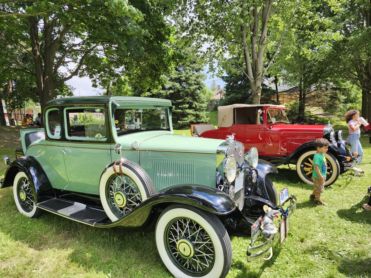 TweetyTea19's tweet photo. Annual #CherryPark festival #KWAwesome #saturdayfun https://t.co/urMqNHPeKx