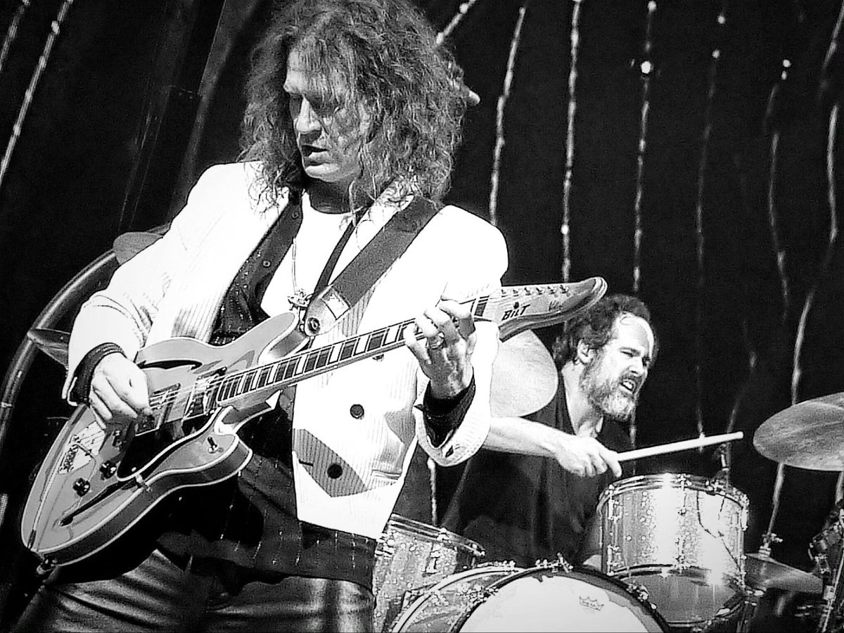 eemrb's tweet image. The Killers 5th July @TheO2 @thekillers What a setlist, what a performance!