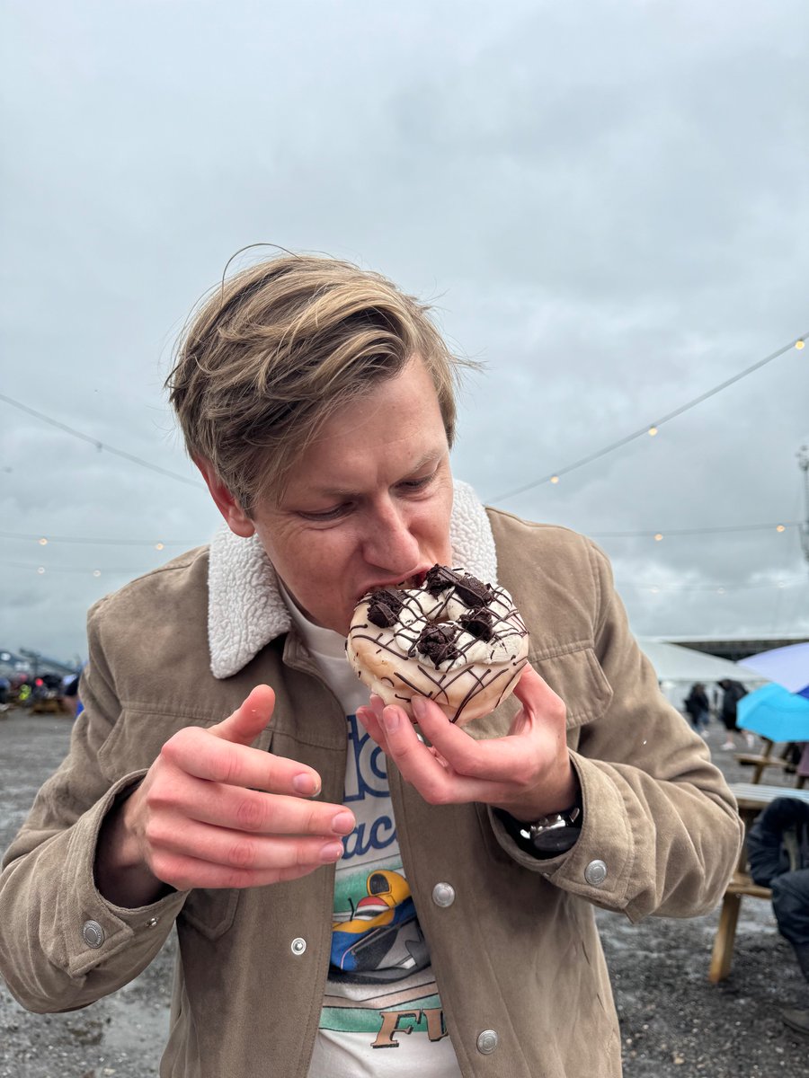 Jack Chilvers (@jackchilvers) on Twitter photo Another highlight was finally getting to do doughnuts at Silverstone thanks to <a href="/doughnuttime_uk/">Doughnut Time UK</a> 😜 Another highlight was finally getting to do doughnuts at Silverstone thanks to <a href="/doughnuttime_uk/">Doughnut Time UK</a> 😜