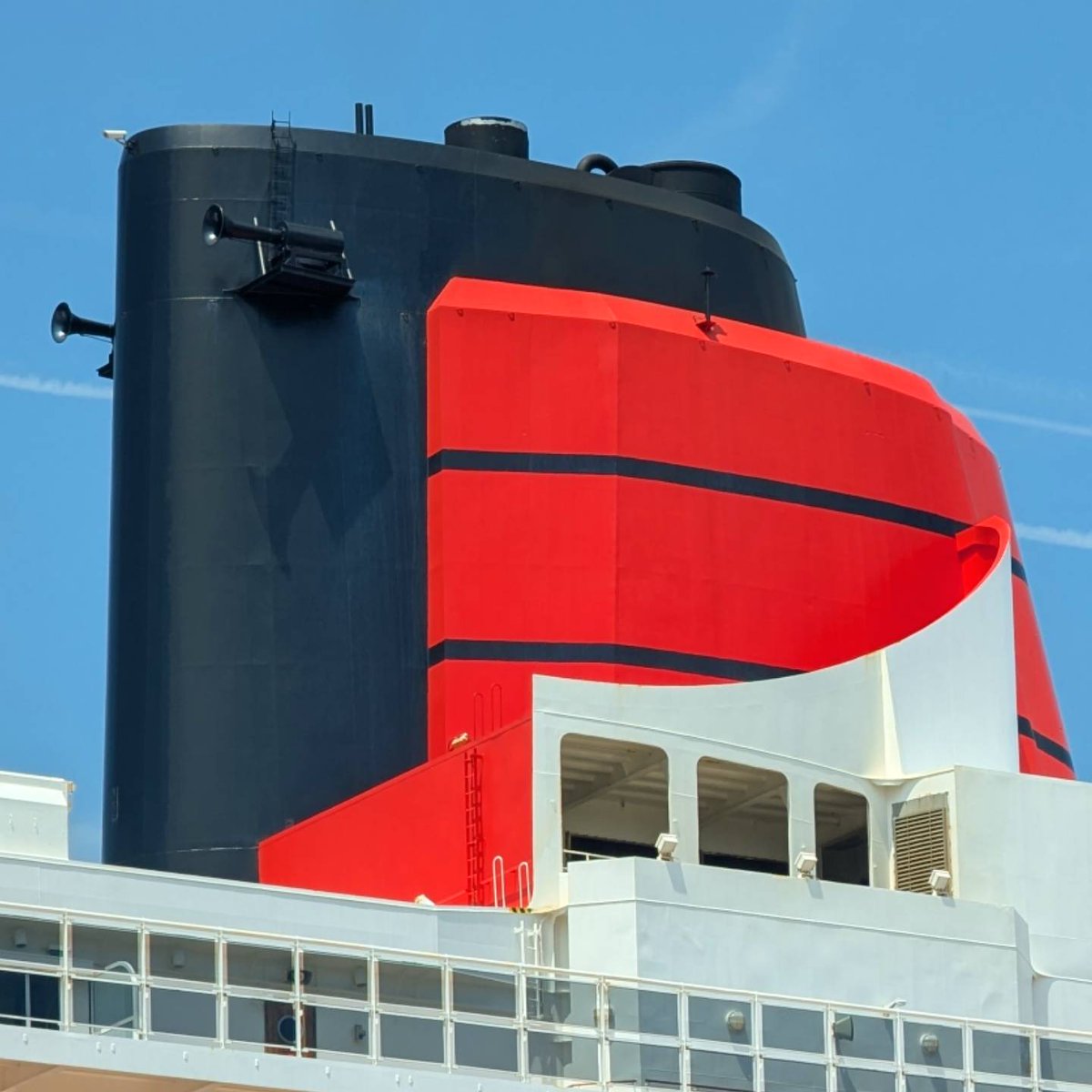 jc8654's tweet photo. Back at "home" with @cunardline https://t.co/AYtWrHZUYE