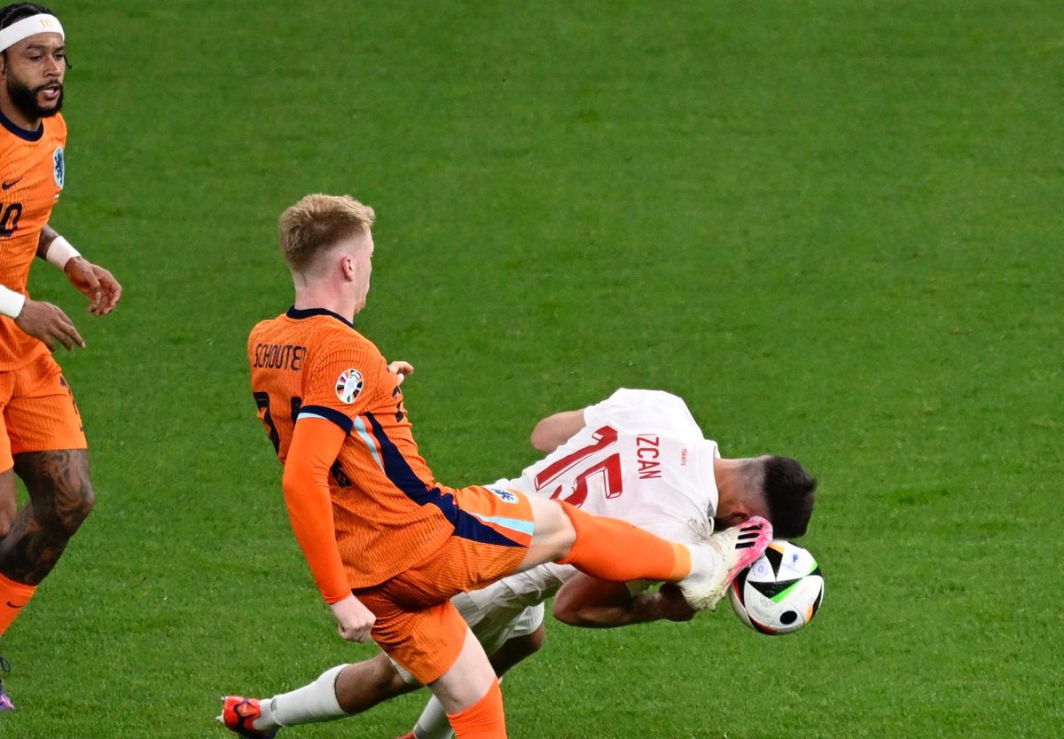 Canınız sağolsun hepinizin yüreğine saglik 

Elinizden geleni yaptınız çocuklar 🇹🇷

#TURvHOL #EURO2024  #ArdaGüler #montella