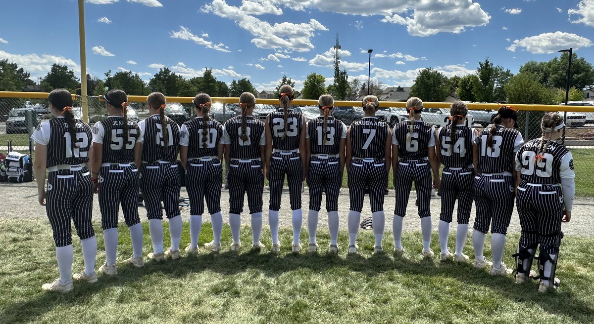 Wearing orange today in memory of Addy, a young softball player from Prior Lake, MN who recently passed. She will always be in our hearts with us. 🧡 #batsoutforaddy #AS28