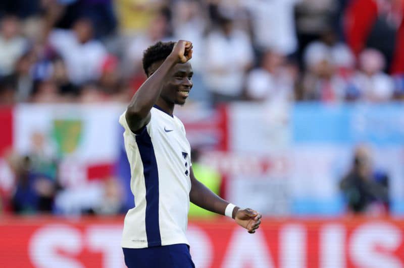 LION! Let's see what the press does now. #BukayoSaka #Saka