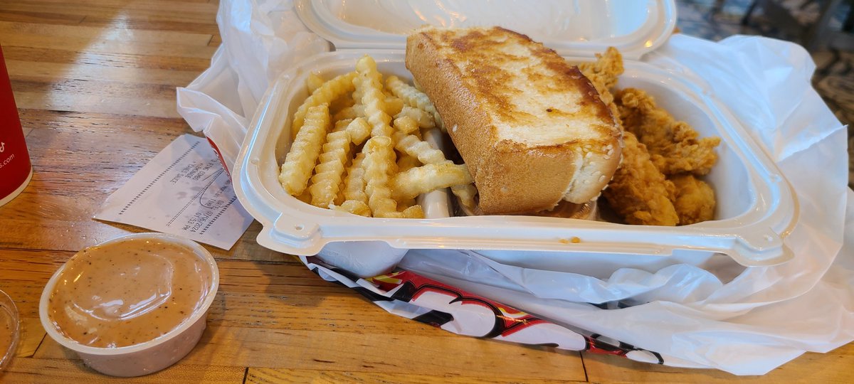 tonkatsu bento for lunch? my favorite!! ☺️