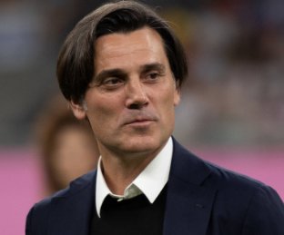 Teknik adamlığı büyük soru işareti Koeman bile ilk yarı anında aksiyon alıp Weghorst'u oyuna attı.
Futboldan gram anlamayan bir insan evladı bile şu Kenanı 75 dakika oyunda tutmazdı.
Allah belanı versin <a href="/VMontella/">Vincenzo Montella</a> sen teknik adam falan değilsin.
Almanya'da bırakın gelmesin