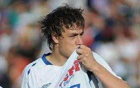 33 años. Capitan en Europa. En el equipo ideal de la temporada. 
El que quiere volver vuelve. 
Bienvenido a casa Seba! Gracias por volver!