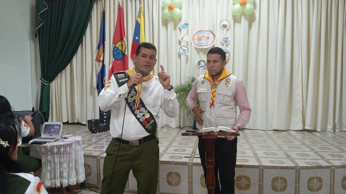 avoriental7's tweet photo. Se inicia sociedad de jóvenes a cargo del Pr Junior Olivares , Pr Asociado del Distrito Oeste 2 quien tendra el tema central
#Avoriental
#Uvoriental
#CercaDeTi https://t.co/LbByIHFH4K