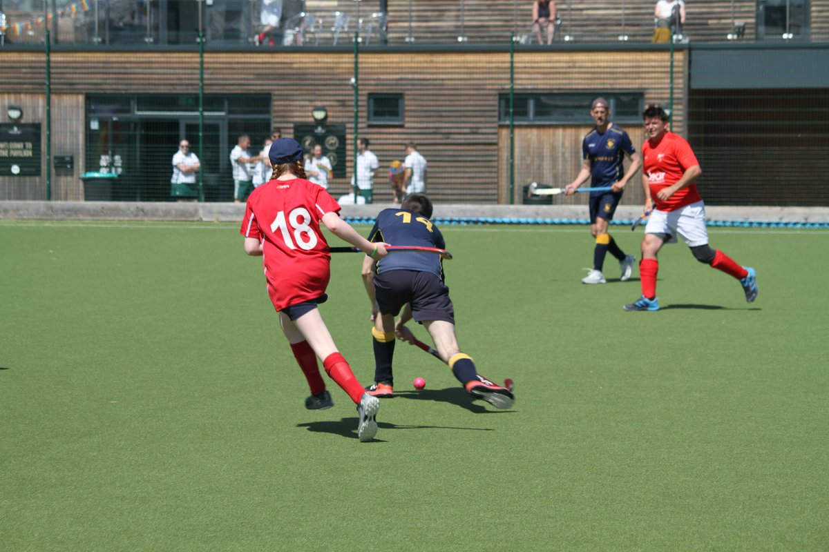 Cliftonville HC (💙💛) tweet media