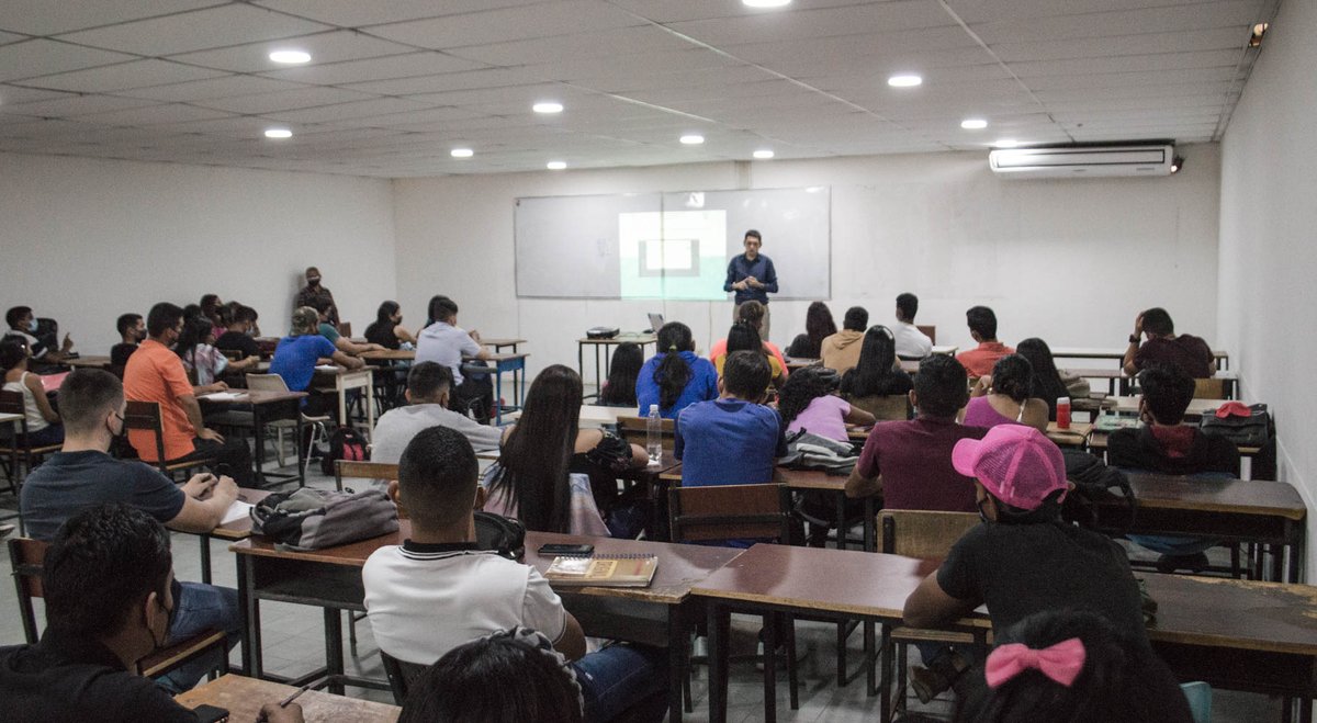 UnellezOficial_'s tweet photo. 🌾La #Unellez ha sembrado y seguirá sembrando las semillas del conocimiento en cada rincón de Venezuela gracias al sistema de #EducaciónGratuita del Gobierno Bolivariano. @NicolasMaduro @MPPEU_VE @sandraoblitasr 📚🇻🇪 #Barinas #Apure #Portuguesa #Cojedes #Táchira #Lara #Mérida https://t.co/z0xKEO4k9X