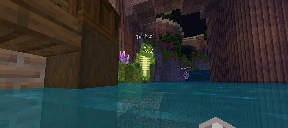 NEWS: EINBABAAA wurde auf Hive in der Lobby gesehen!