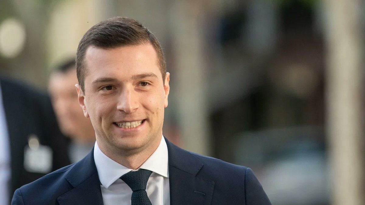 Mediavenir tweet media