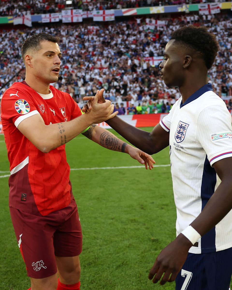 Following back EVERY #Arsenal fan who reposts this photo following the England vs Switzerland game  🏴󠁧󠁢󠁥󠁮󠁧󠁿🤝🇨🇭