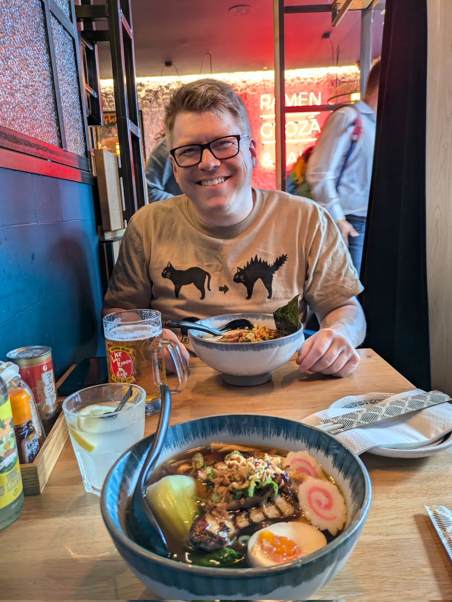 Bizarastic's tweet photo. I love this man so much. Look at this goofy man. We have been on a vacation in Belgium.  Ate so much food. Been at the arcade . Ate some more food.  Bought some materials I have been wanting to work with like monster clay and apoxie sculpt.  
Midnight ramblings. https://t.co/iMaolZNTEh