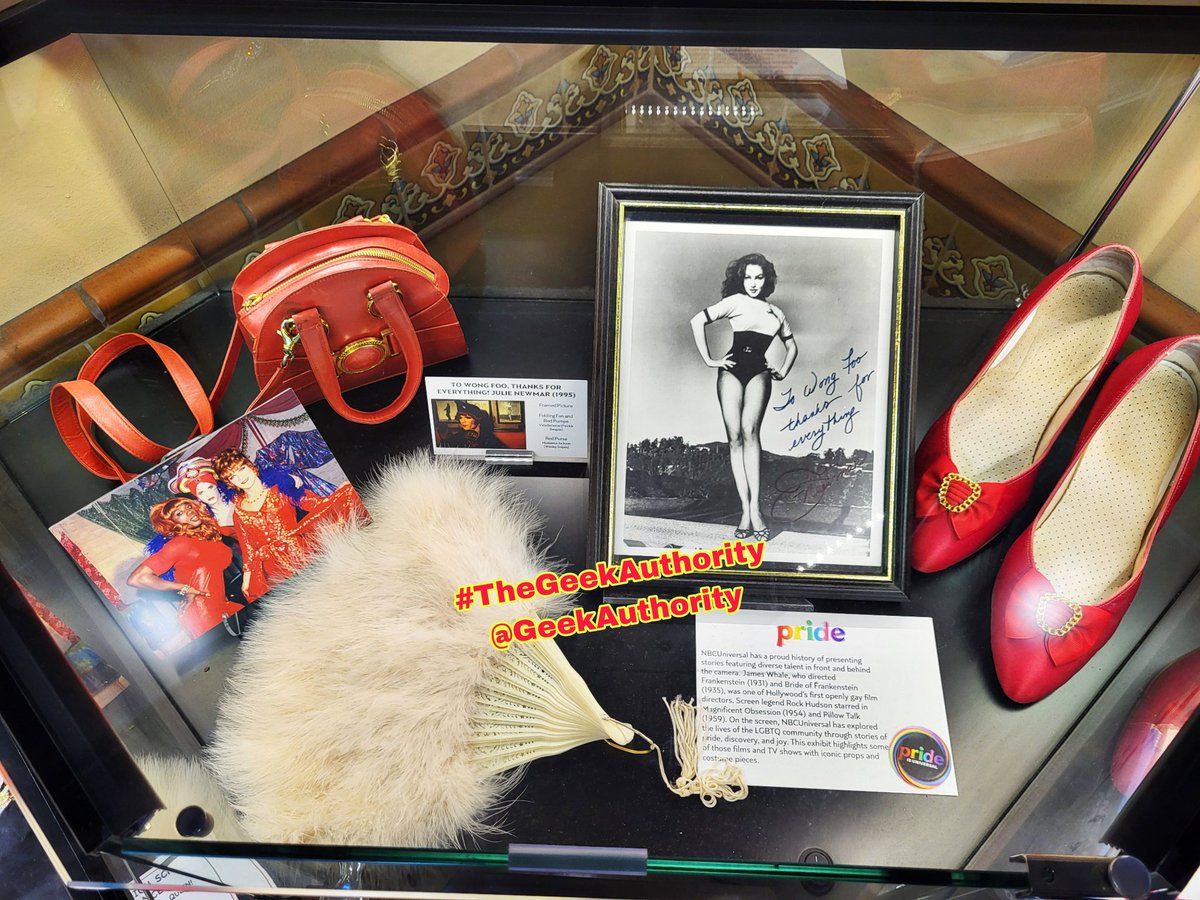 GeekAuthority's tweet image. Props from movies and TV at @UniStudios main entrance.  From #WillandGace, #ToWongFoo, #ThanksForEverything! #JulieNewmar, #Superstore and #QueerAsFolk.