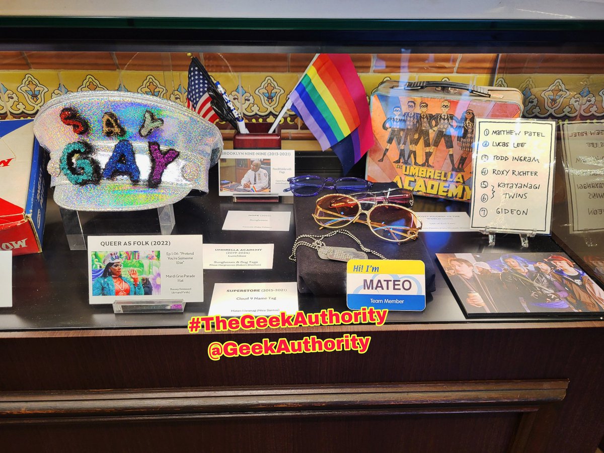 GeekAuthority's tweet image. Props from movies and TV at @UniStudios main entrance.  From #WillandGace, #ToWongFoo, #ThanksForEverything! #JulieNewmar, #Superstore and #QueerAsFolk.