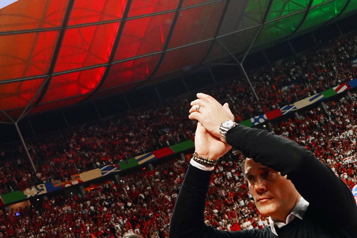 ConflictTR's tweet photo. 🔴 Vincenzo Montella: 

"Bizim bir hayalimiz vardı, çok da yaklaşmıştık." https://t.co/KstX22KxyQ