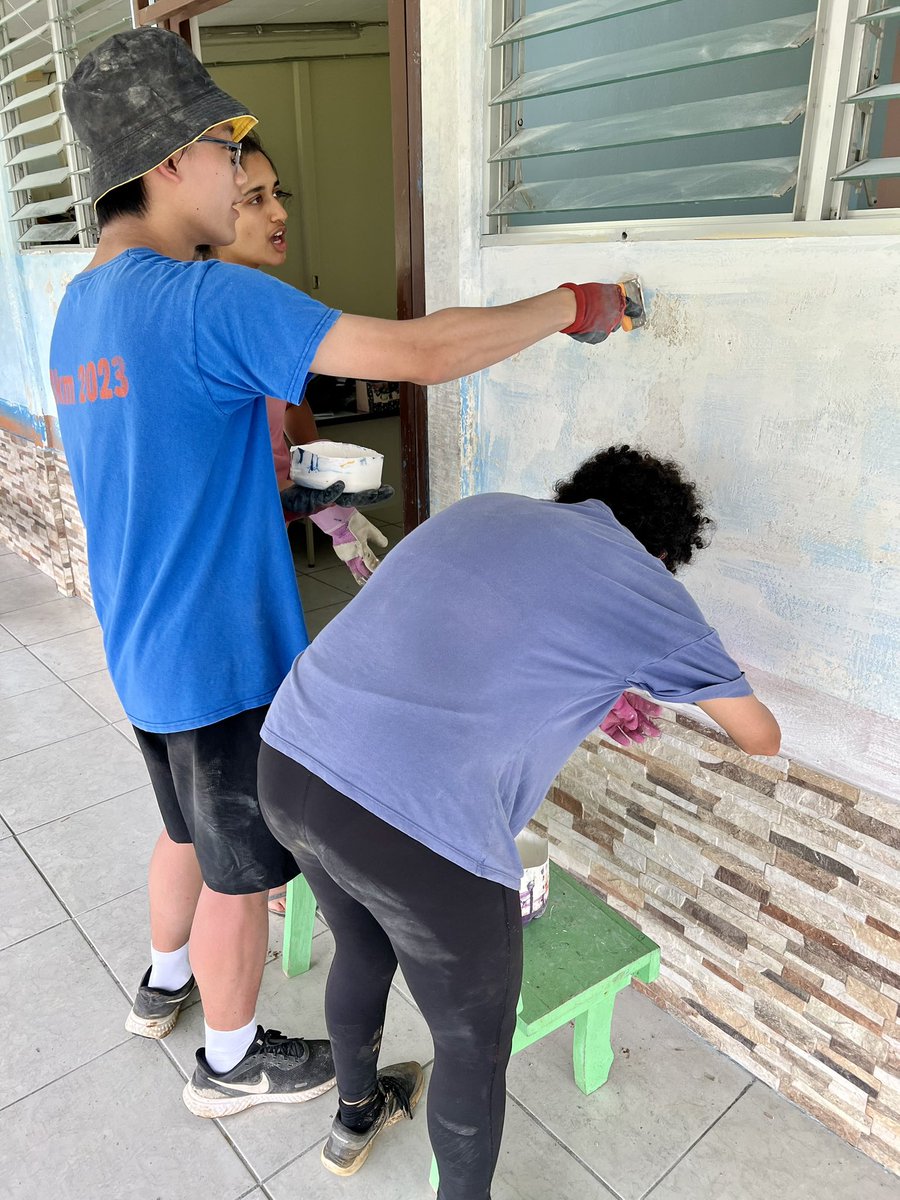 FettesCAS's tweet image. Great progress today: the playground is getting a second coat, the sanding is nearly done, some walls are getting a base coat, and the window bars are getting a facelift! @Fettes_College