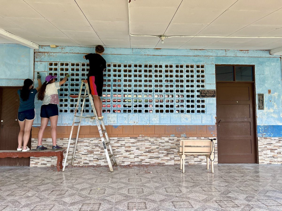 FettesCAS's tweet image. Great progress today: the playground is getting a second coat, the sanding is nearly done, some walls are getting a base coat, and the window bars are getting a facelift! @Fettes_College