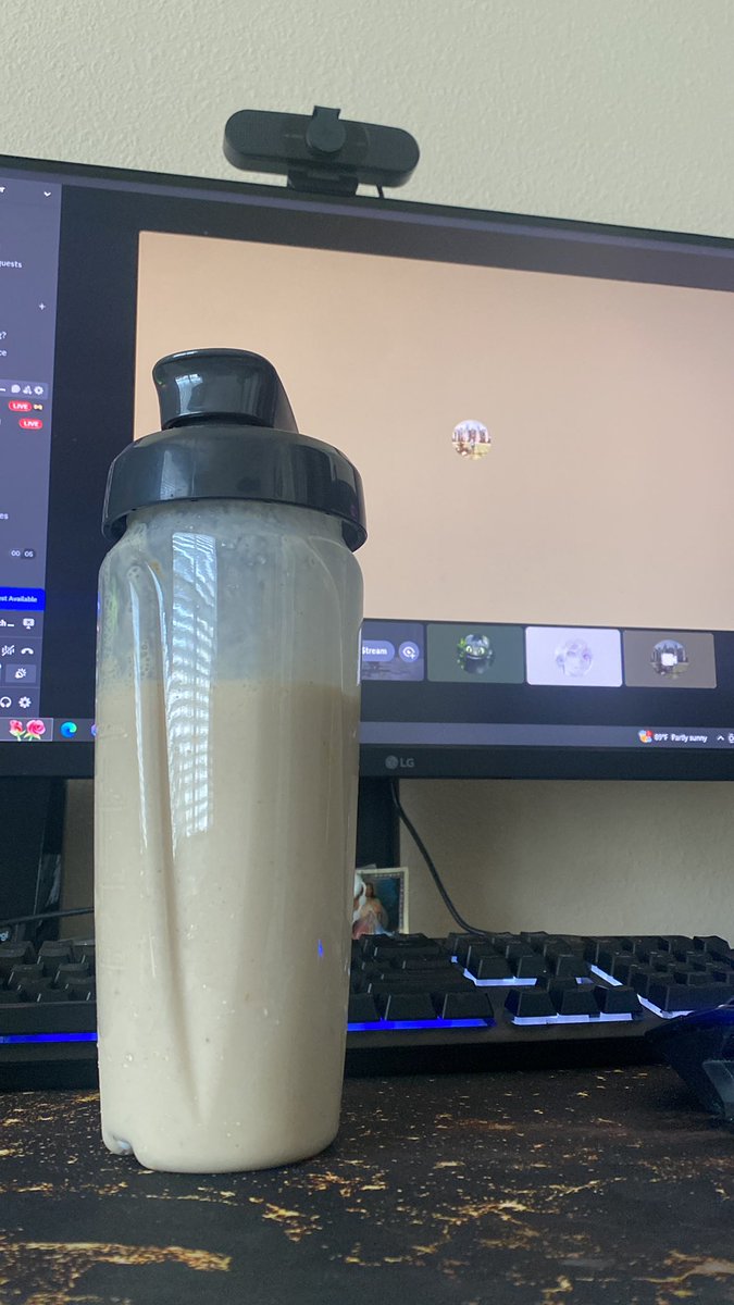 Avalance (40% delirium) tweet media