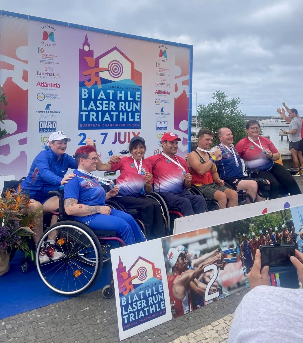 Dr Nic J Robinson tweet media