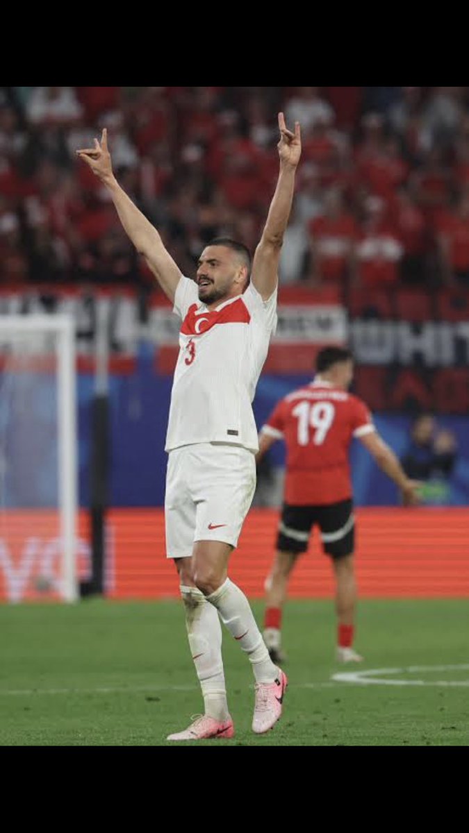Yanındayız <a href="/Merihdemiral/">Merih Demiral</a>