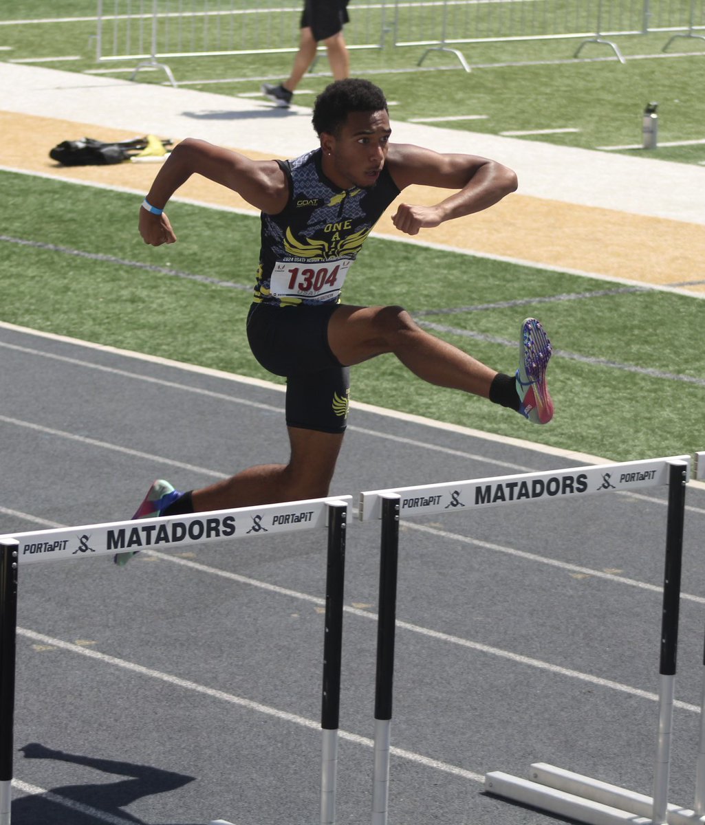 PrincessMinnieT's tweet photo. @Zaylen80 Keep up the good work! @usatf Region 12 Regionals! #onenationathletics #hurdler #110mH #400mH https://t.co/EyakDN7FSj