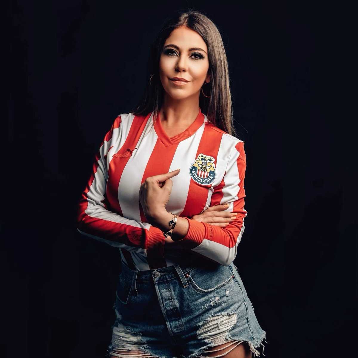 marianazac's tweet photo. ʜᴏʏ ʏ sɪᴇᴍᴘʀᴇ ᴄʜɪᴠᴀʜᴇʀᴍᴀɴᴀ ᴅᴇ ❤️‍🔥 #Ap2024 #Chivas https://t.co/LrWDSWhvLN