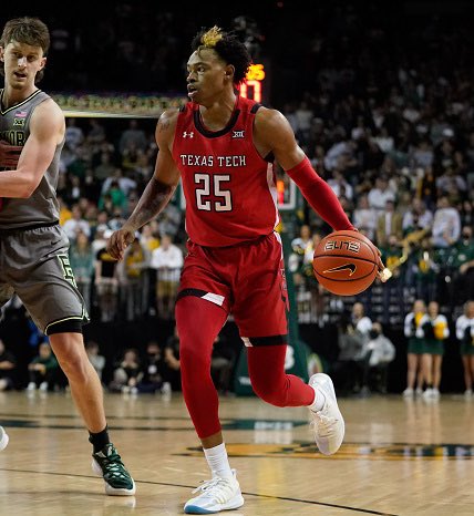 gunsupnation's tweet photo. Adonis Arms with an ELITE performance in a win over Bronny James and the Lakers’ Summer League team

💰32 points
💪11 rebounds
🪙5 assists 
🥷2 steals
🎯12-17 shooting

Bronny James finishes with 4 points, 2 rebounds, and 2-10 shooting. 

#LeagueHim #ItsHisTime 

📸: USA Today https://t.co/Sm3eiQL4yT