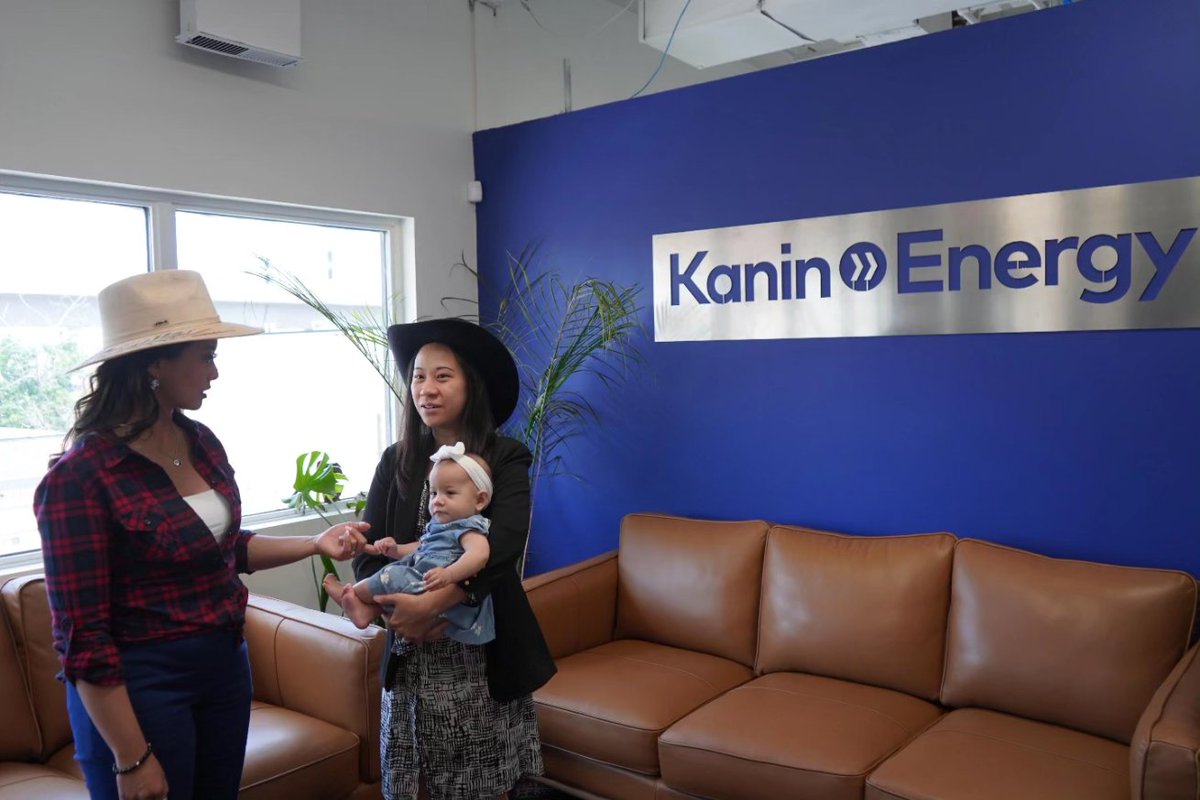 Rechie Valdez (@rechievaldez) on Twitter photo Our <a href="/Futurpreneur/">Futurpreneur</a> program is helping entrepreneurs like Janice, CEO of <a href="/KaninEnergy/">Kanin Energy</a> start up & innovate. Their tech turns heat waste into electricity, & I got to see it firsthand today.
One of my favourite parts of this visit? Meeting the future of STEM - her daughter, Eleanor! Our <a href="/Futurpreneur/">Futurpreneur</a> program is helping entrepreneurs like Janice, CEO of <a href="/KaninEnergy/">Kanin Energy</a> start up & innovate. Their tech turns heat waste into electricity, & I got to see it firsthand today.
One of my favourite parts of this visit? Meeting the future of STEM - her daughter, Eleanor!