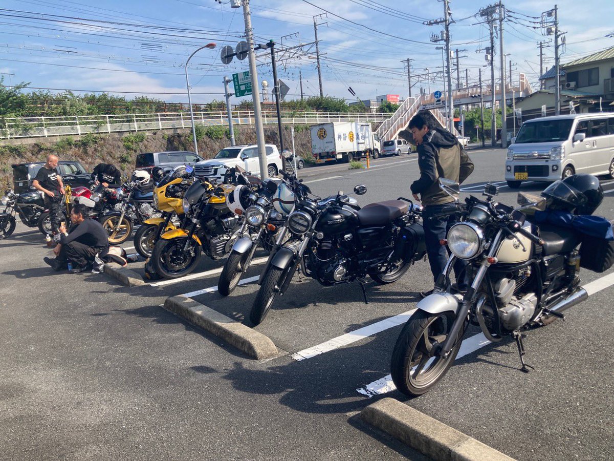vndn34g's tweet photo. man3なんとか7に到着
#4DN #man3 https://t.co/88JUEZiQv0