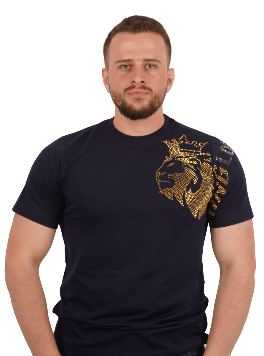 KING1Look's tweet photo. #kinglook #goldeneperlen 
#buynow 👇

 https://t.co/9ZDc09q8TL 

#Germany #Stuttgart #kinglook #shopindie #shoppingqueen #tshirtdesign #tshirtshop #polotshirt #premuimquality #luxus #EURO2024 #NEDTUR https://t.co/l27yDrB3Ym