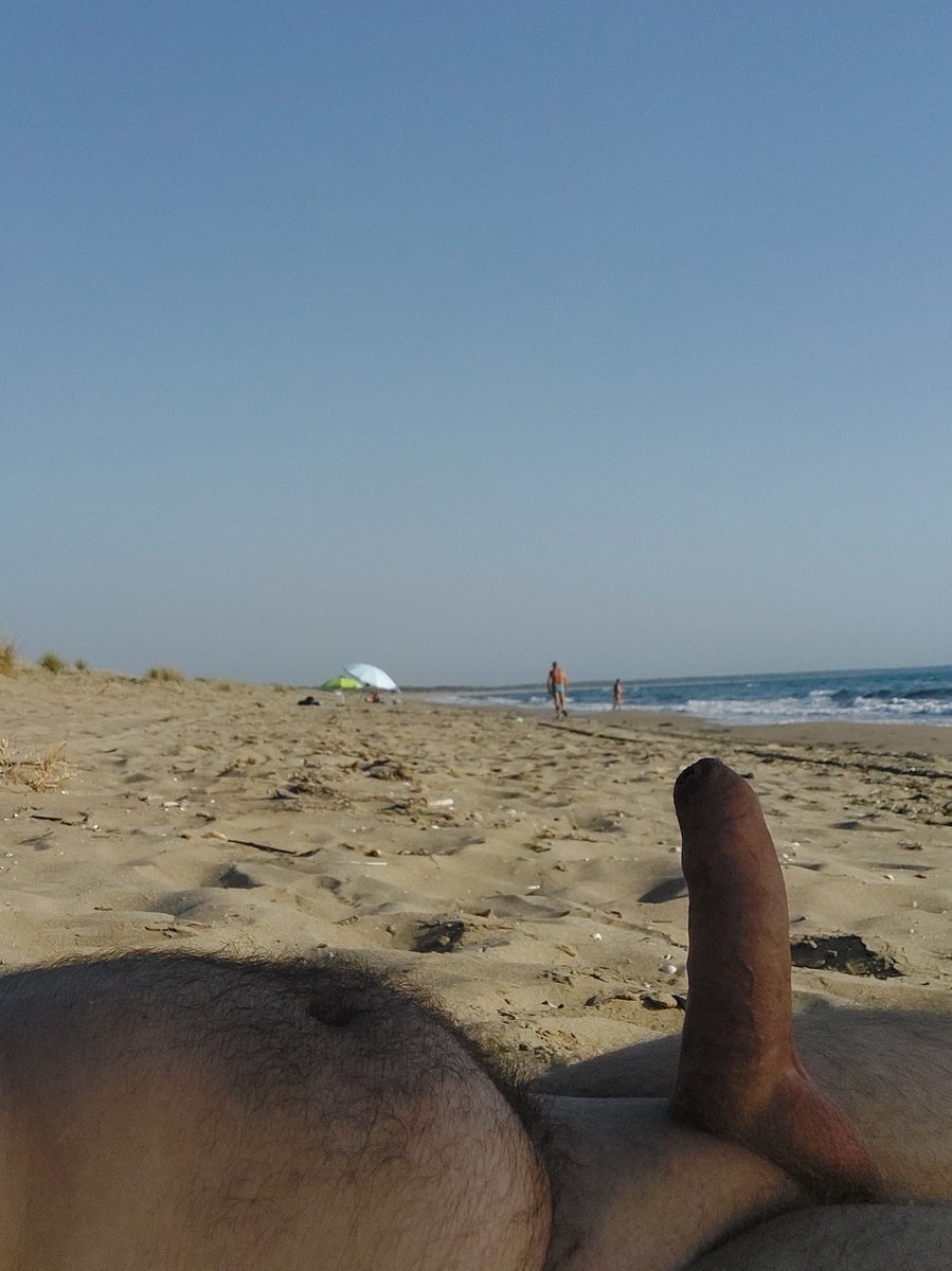 Breezing! #naked #nude #nudist #nudisterection #beacherection #beachboner #dadbod