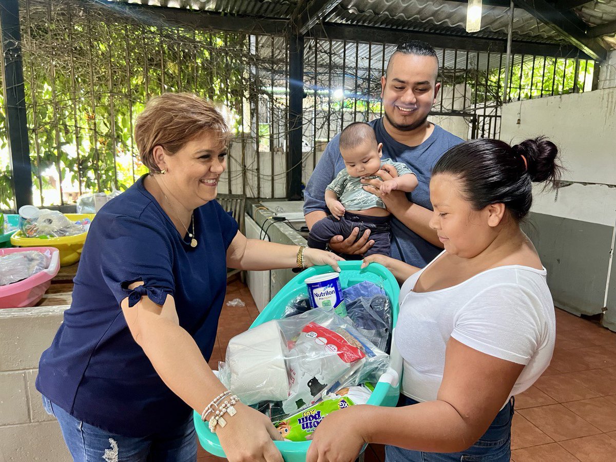 Bea.harrison tweet media