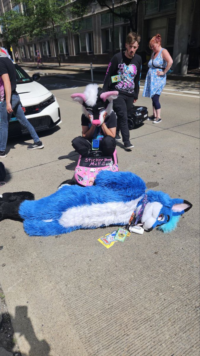 รtu Fox (@atufox) on Twitter photo Always look both ways before crossing the street. There are inattentive wuskies out there
๐ธ: <a href="/LokiHowler/">Loki ๐ TFF</a>
๐: <a href="/WuskTehFelix/">FelixTehWusky ๐ TFF & FWA</a> Always look both ways before crossing the street. There are inattentive wuskies out there
๐ธ: <a href="/LokiHowler/">Loki ๐ TFF</a>
๐: <a href="/WuskTehFelix/">FelixTehWusky ๐ TFF & FWA</a>
