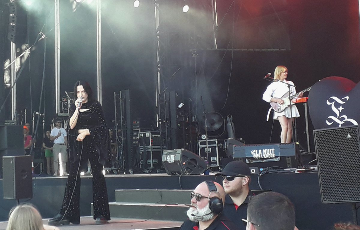 Hier, j'ai découvert <a href="/silly_boy_blue/">Silly Boy Blue</a>
à @LaNuitdelErdre 

Sympa !