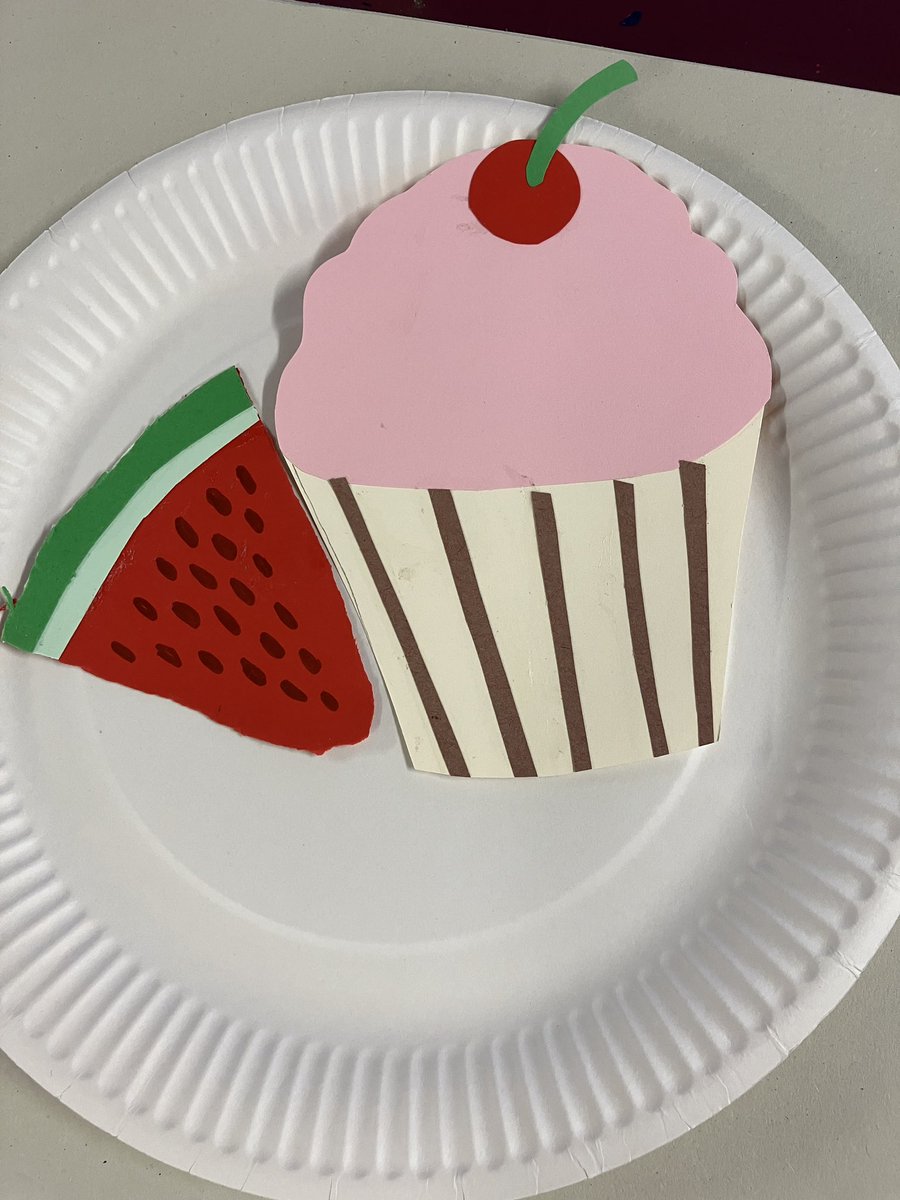 Year 8 transition day ‘paper picnic’