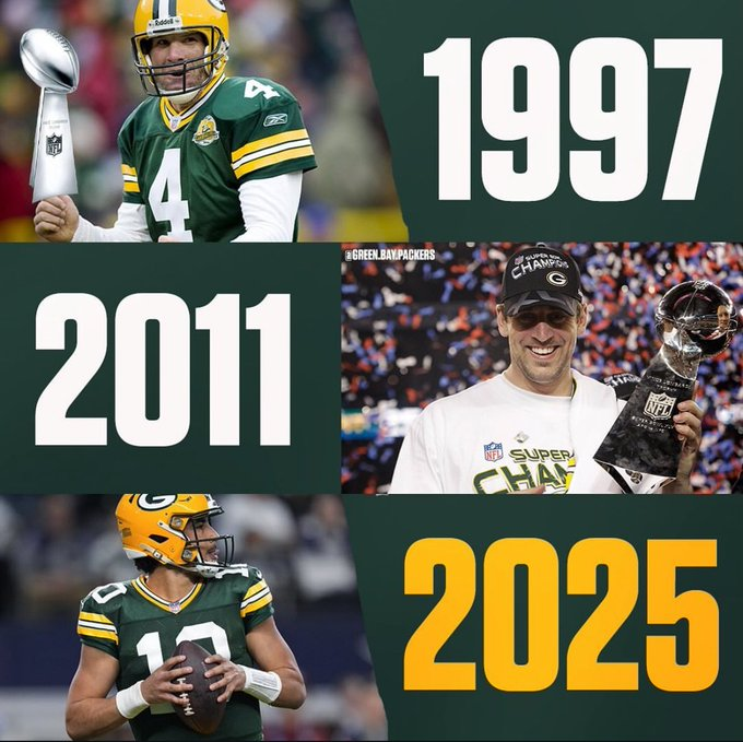 iamRELAX's tweet photo. every 14 years we hoist the lombardi 🤷‍♂️ https://t.co/fmyu0oGrHY