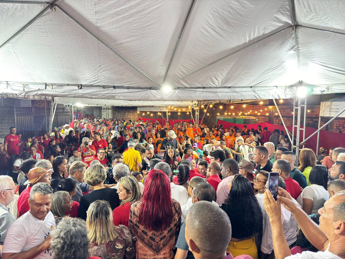 luizcaetanopt's tweet photo. Valeu, #ParqueVerde! 🤩✨
É sempre uma honra ser recebido por vocês com tanta alegria e compromisso com a mudança #PraVidaMelhorar! Hoje, saio revigorado e ainda mais confiante de que, juntos, vamos conseguir virar a chave em #Camaçari. 🔑 https://t.co/5ob2Ota0er