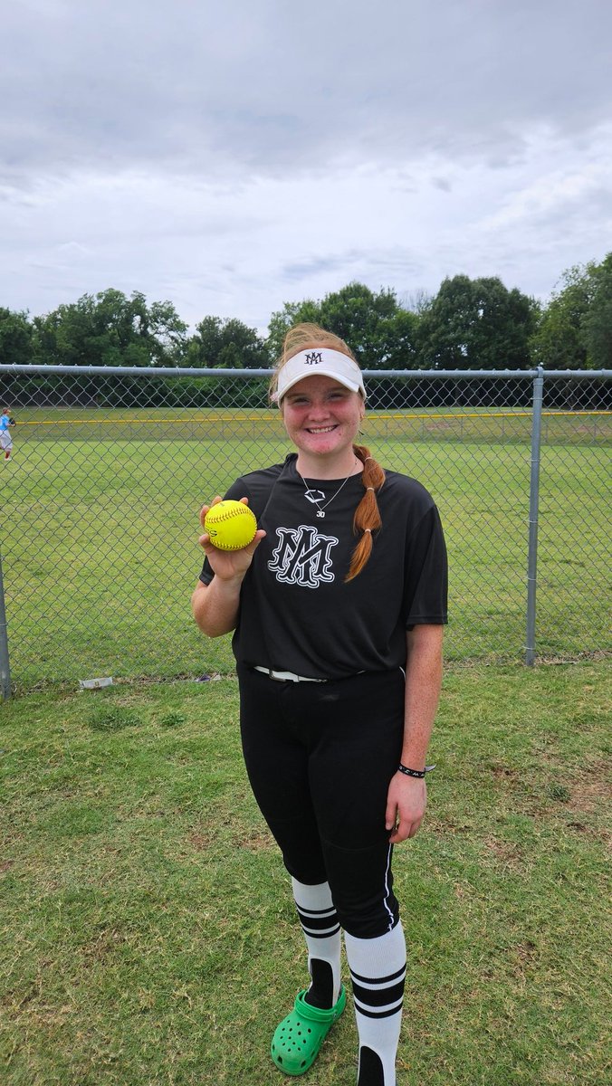 Not the way we wanted to end #TulsaEliteWilsonInvite, but we competed and gave it our all. Bomb Squad grew this weekend, with bombs from <a href="/HillCollegeSB/">Hill College Softball</a> commit, Grace Thompson (<a href="/GraceT2024/">Grace Thompson</a>), '24 P/1b...