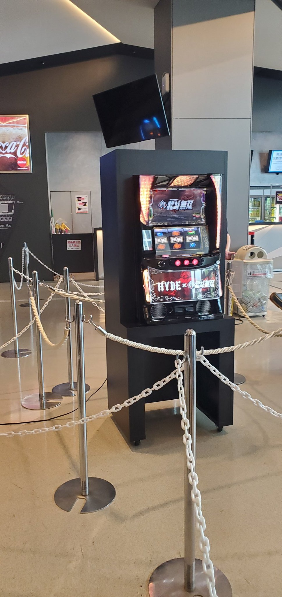 L_V_A (@8110xxxAyumi) / X