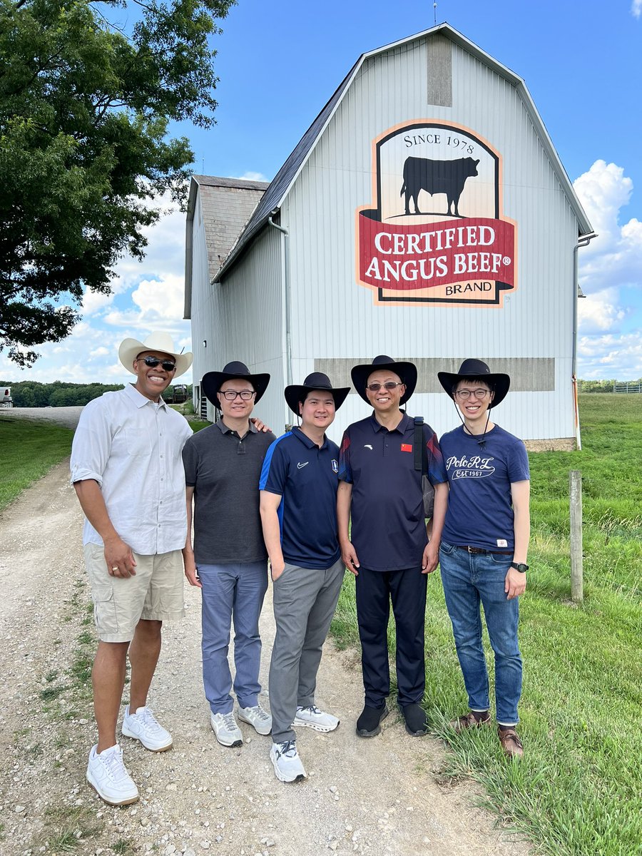 CLEsportsMD's tweet photo. Day 4 with the #APKASS #TravelingFellows. @CertAngusBeef farm tour at my in-laws farm. Great presentation by Dr. Bergfeld on the history of CAB. My smoked brisket and pulled pork were awesome! Honored to be able to host these world renowned Sports Medicine Docs. @aossm1972 https://t.co/l5nFl0C9LT