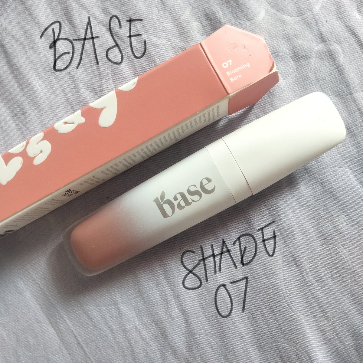hyewonfess's tweet photo. WTS PRELOVED LIP [CONDI DI BAWAH!] START 35K-40K
ROLLOVER REACTION
BASE 
DEAR ME BEAUTY
GOGO TALES https://t.co/P5c28X8oPy