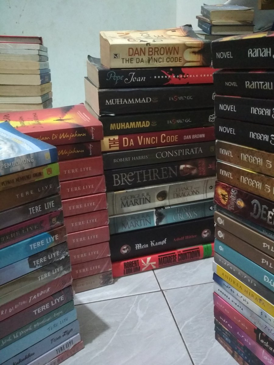 Halo semua!! 
For Special event 7.7🎉

Ada stok terbaru buku-buku kita! harga start from 20k aja😍
Buku original dan layak baca ya!💯

📍Lokasi Banyumas Jawa Tengah 

Notes📌
- Free ongkir via shopee/tokopedia📦
- ⁠Harga yang tercantum belum termasuk admin⛔️
- ⁠NO KEEP❌