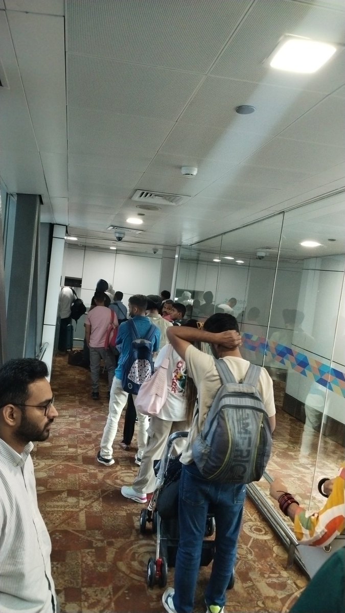 dr_tgce's tweet photo. @airindia 
Can anyone tell why there is a delay after allowing from 32A to board flight AI 485? Delayed already for 1 hr. https://t.co/3OGuH6h6Bs
